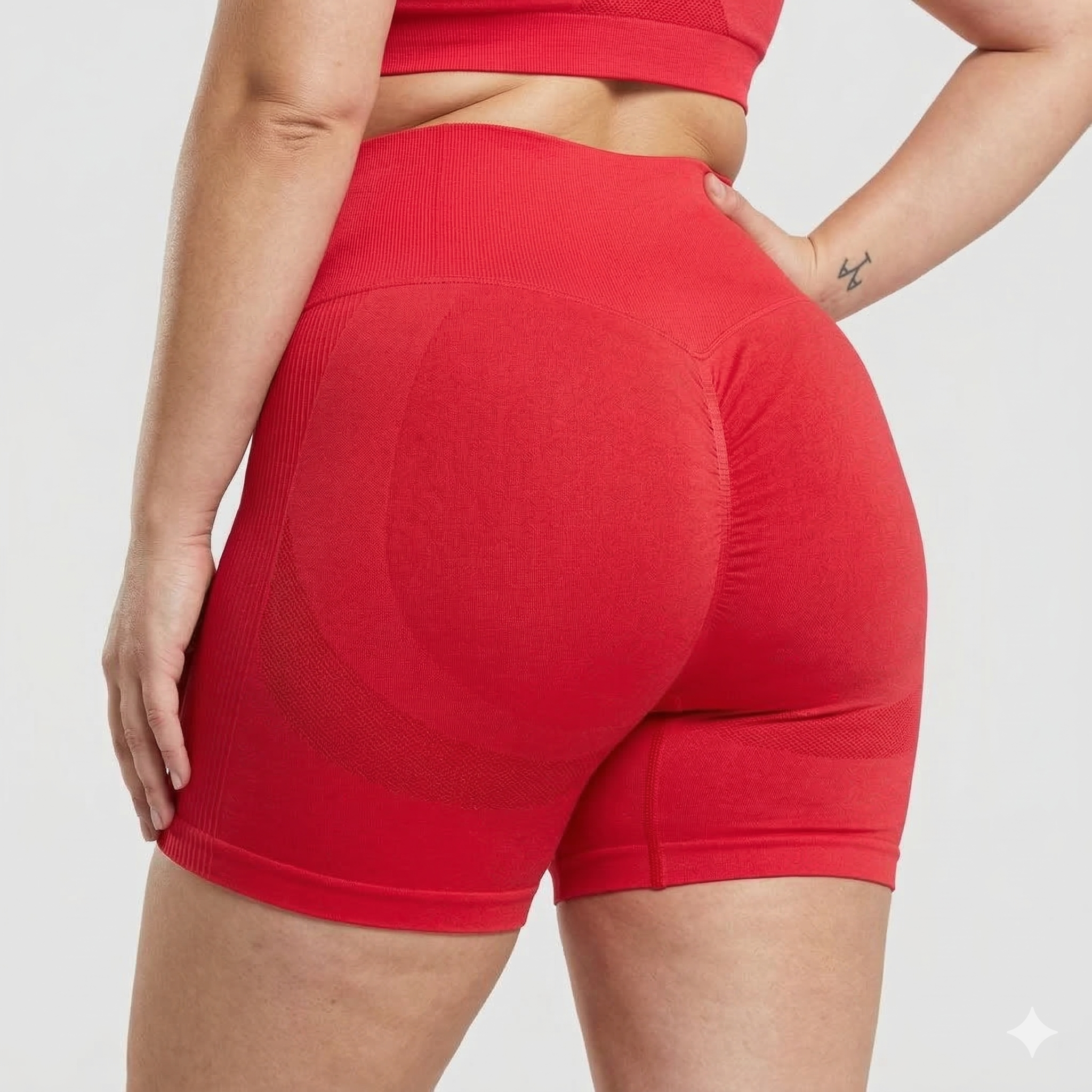 Signature Seamless Biker Shorts