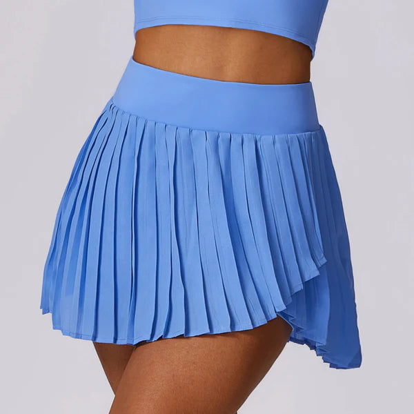 High-waisted pleated sports skirt with built-in shorts