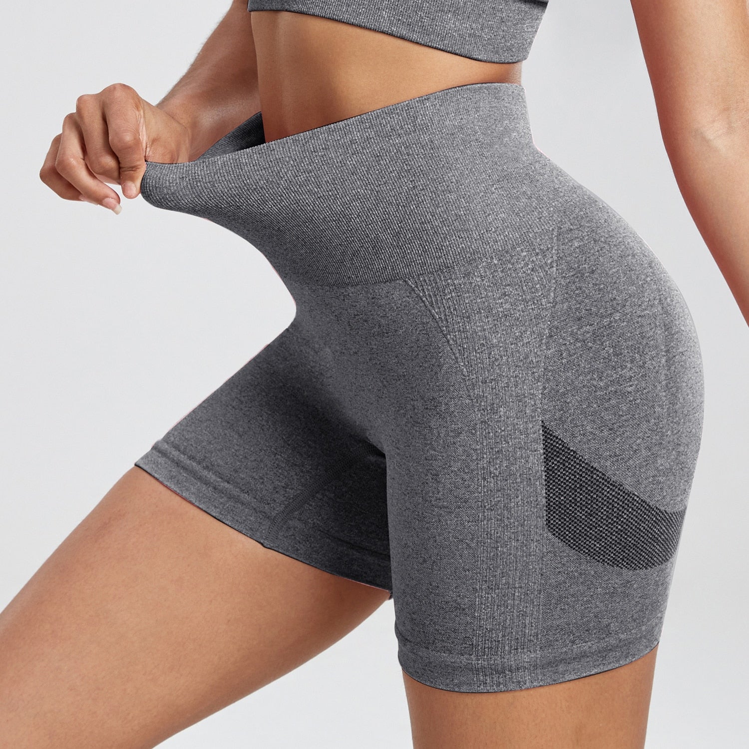 Signature Seamless Biker Shorts